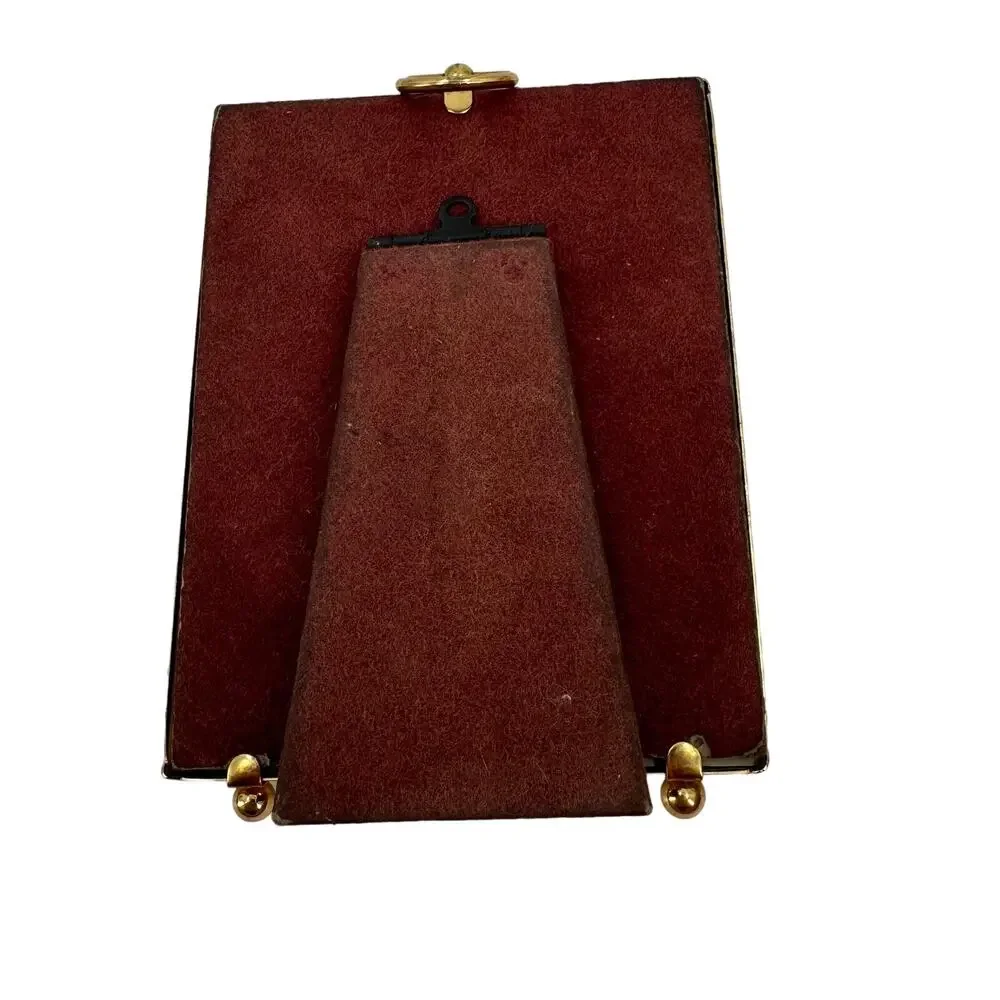 Vintage retro gold Picture 3 X 4  frame